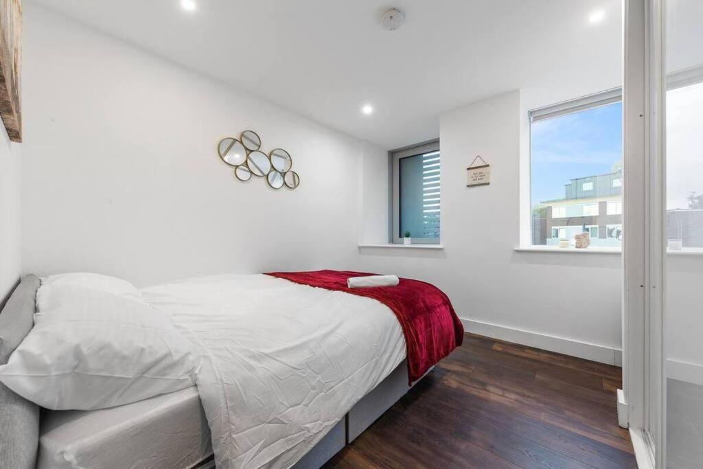 Sleep 7 20 Mins From London Waterloo Bp65 Apartment Bagian luar foto